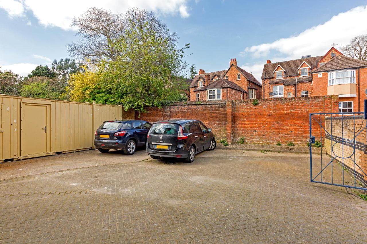 Book Today At Metro Serviced Apartments Bedford - Metro House ,Free Wifi Kültér fotó